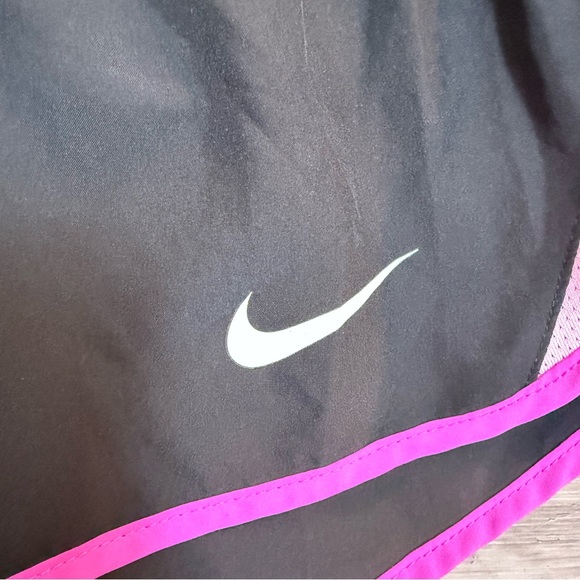 Nike Dri-FIT Tempo Running Shorts Black Pink Mesh Trim Small - Picture 4 of 8
